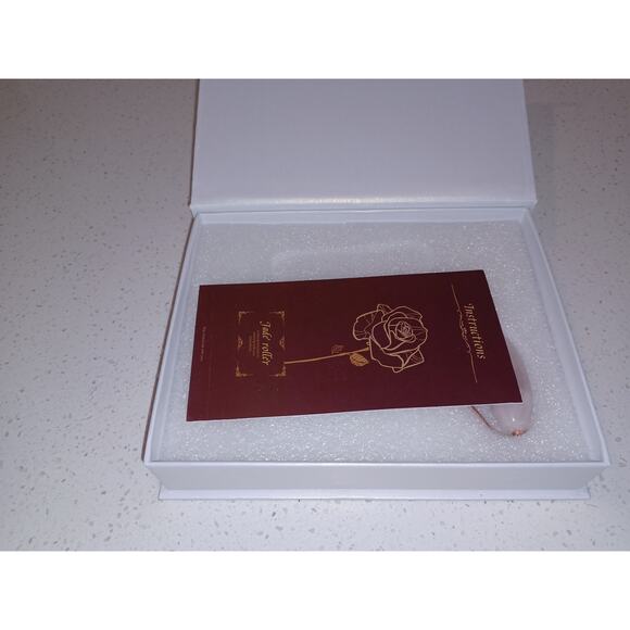 NEW Jade Rolle Face Roller, Facial Beauty Roller Skin Care Tools - Picture 3 of 6